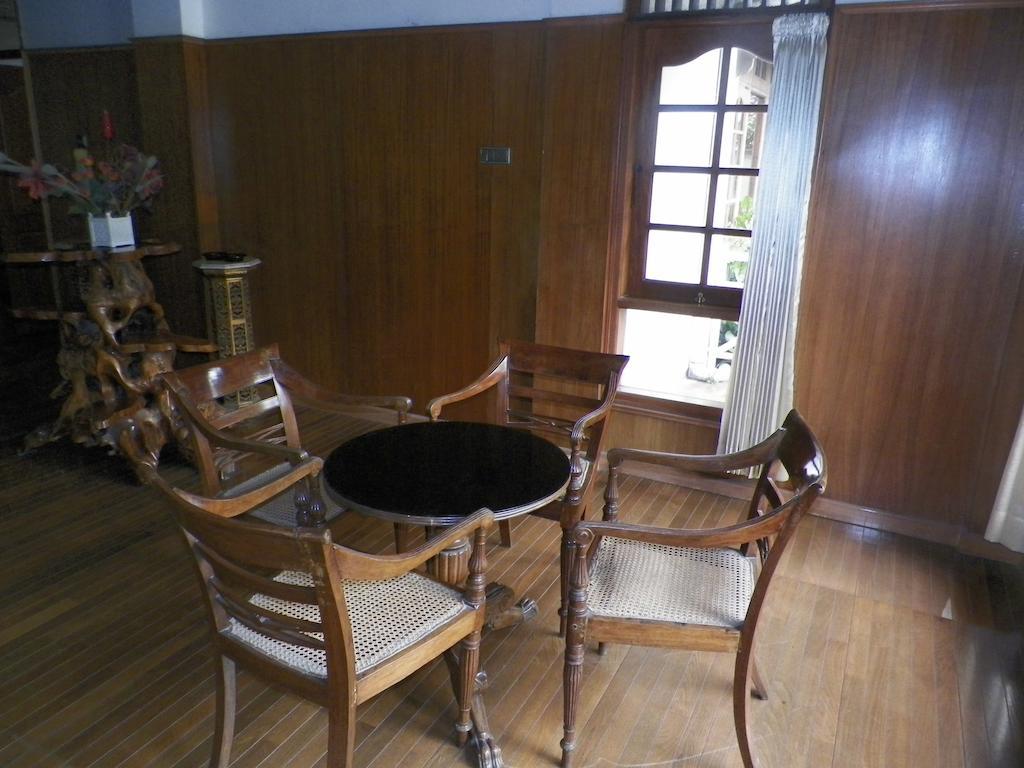 Rumah Utama Guest House Yogyakarta Zimmer foto